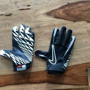 COPY - Nike bike or exercise gloves for women